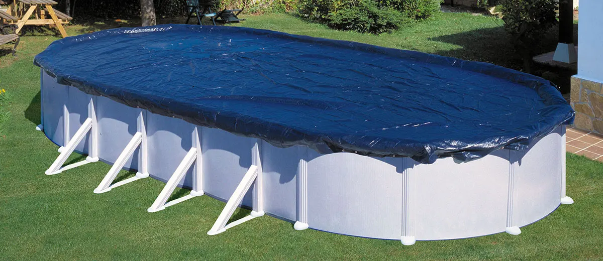 ¿Cómo proteger tu piscina de la lluvia durante el otoño-invierno?